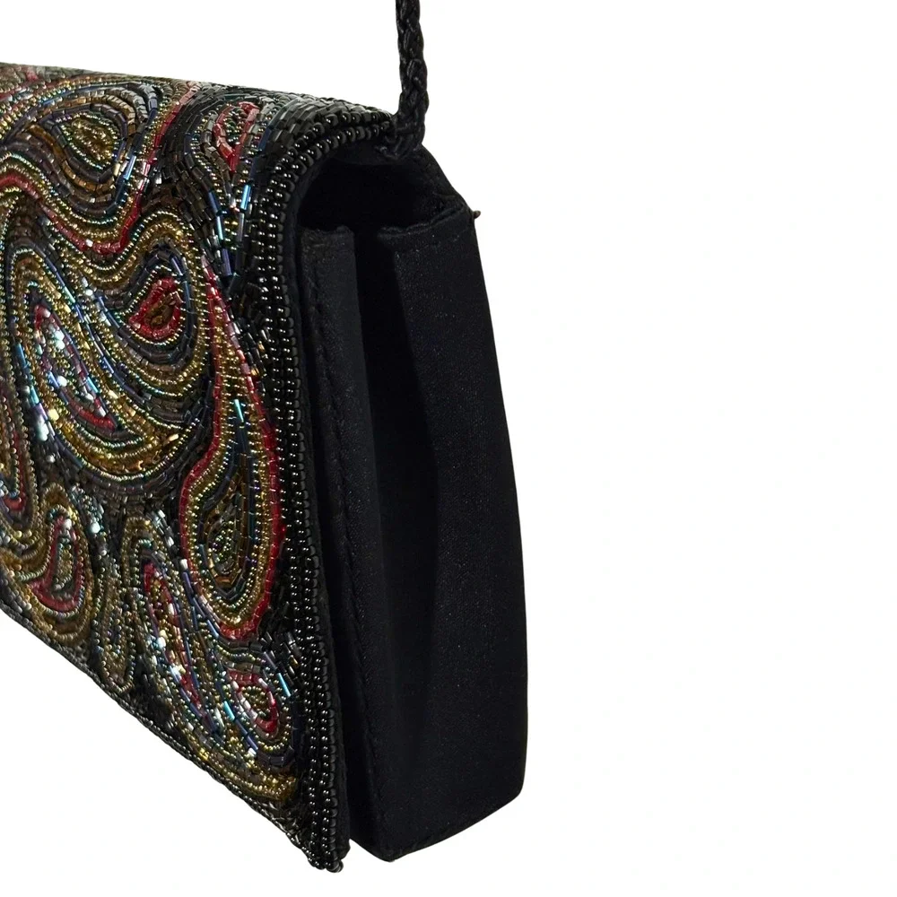 Vintage Beaded Paisley Convertible Clutch Purse Handbag Magnetic Snap Black